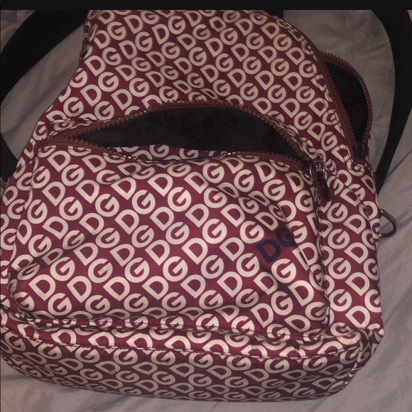 Backpack - Picture 1 of 3